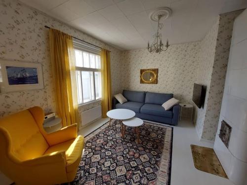 Foto Charming wooden house apartment 48 m2 1