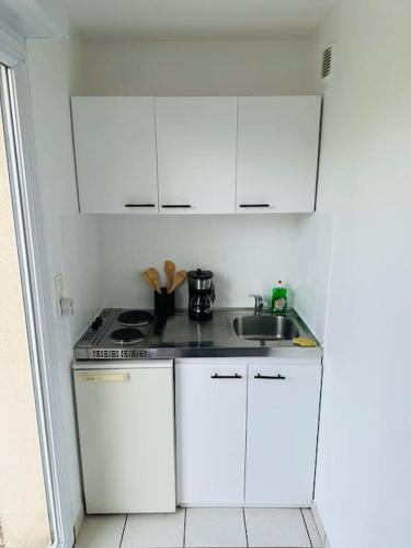 Photo de la galerie de l'établissement Studio lumineux & cosy, 3 min du Futuroscope, à Jaunay-Clan