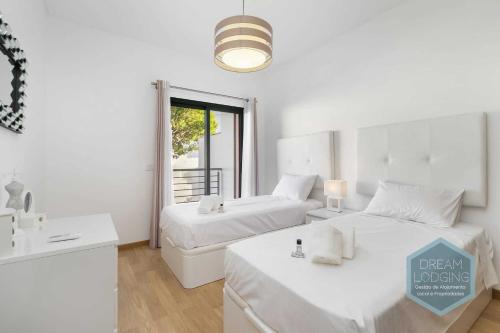 Miguel Torga - Dream Lodging