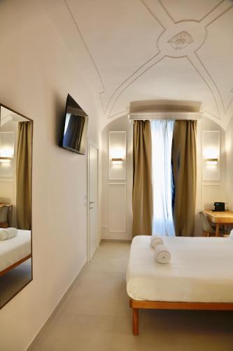 Domus Maxima - Rome Suite & Rooms