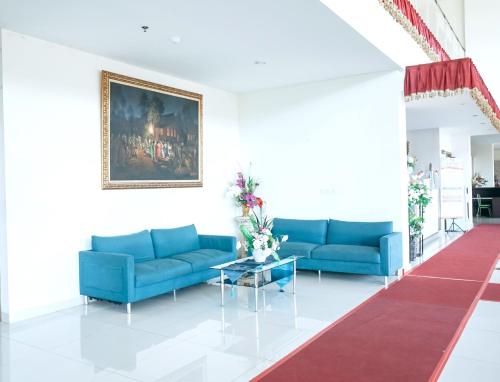 Χώρος καθιστικού στο Liberta Hotel Grand Sayang Makassar