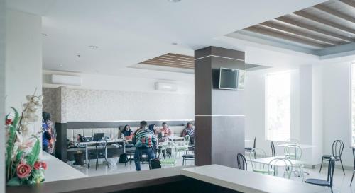 Εστιατόριο ή άλλο μέρος για φαγητό στο Liberta Hotel Grand Sayang Makassar