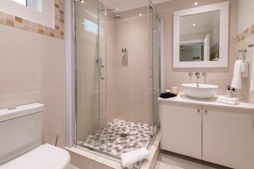 Ванная комната в Hide-Away Guest House