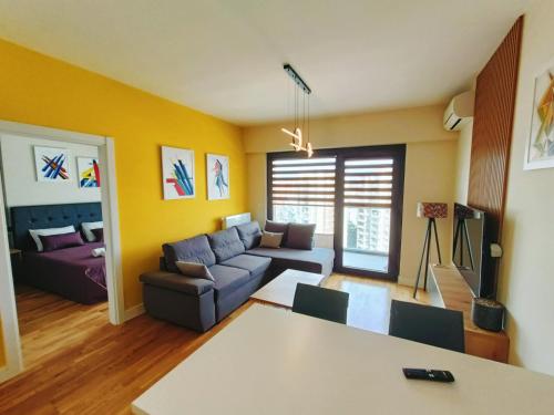 Diamond Residence - Urban View Apartment