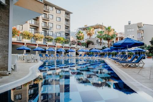 Πισίνα στο ή κοντά στο Tac Premier Hotel & Spa