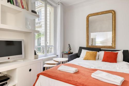 Photo de la galerie de l'établissement Perfect T2 at the foot of the Eiffel Tower-Paris 7, à Paris