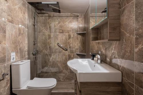 Brilliant 2BR Apartment in Exarchia by UPSTREET
