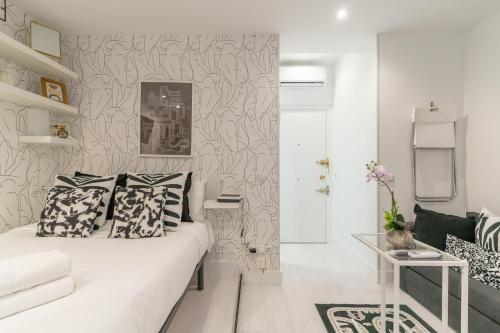 Modern studio-1Bathroom-Chueca