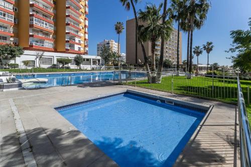 Puerto Marina, Apartamento Frente al mar