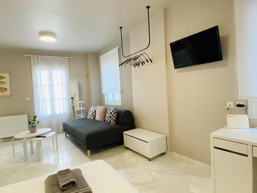 Goldfish Apartment - Plaka