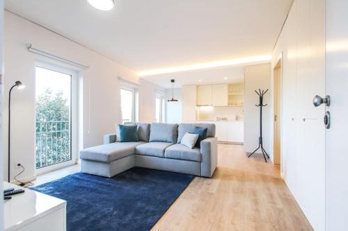 Amazing Liberdade Apt Ground Floor w AC Elevator
