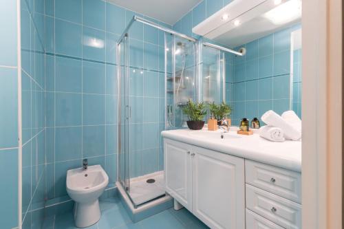 Nice 1 Bedroom downtown Carré d'Or with garage