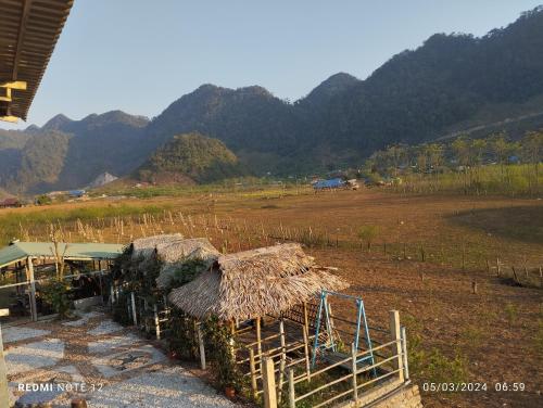 Uma vista da montanha tirada of country house 