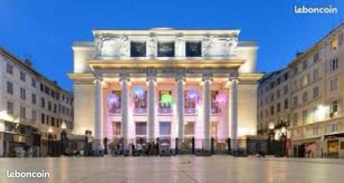 Studio 300 Vieux Port Opéra Marseille