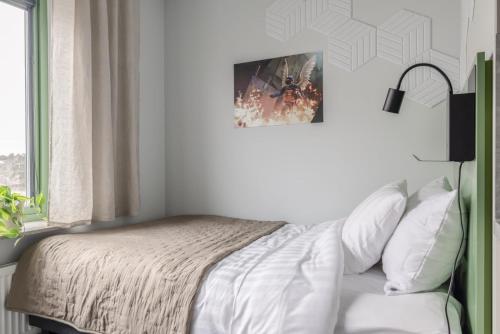 HomeX Hotel for Gamers Image