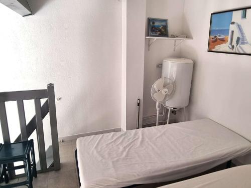 Villa rénovée climatisée avec piscine et parking proche mer - FR-1-607-107