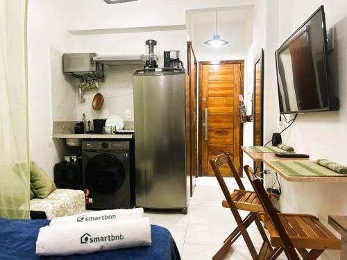 Köök või kööginurk majutusasutuses Maravilhoso Studio Em Copacabana