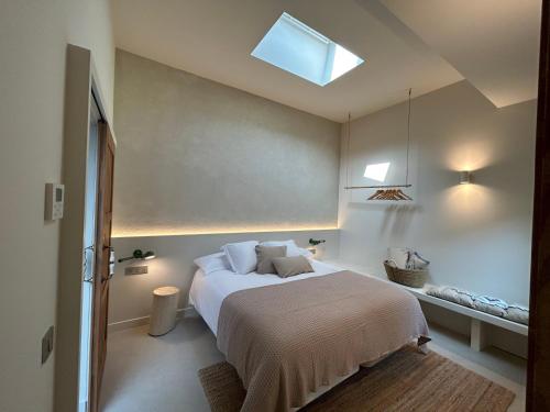 En eller flere senger på et rom på Luxury Villa Girona Bellissimo
