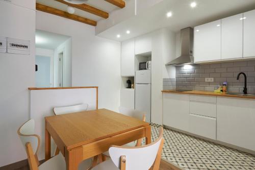 Ol Cute apartment in quiet Olivera st