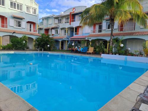 Kolam renang di atau dekat dengan Plein Soleil