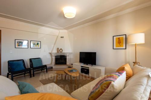 Lina's House by AcasaDasCasas