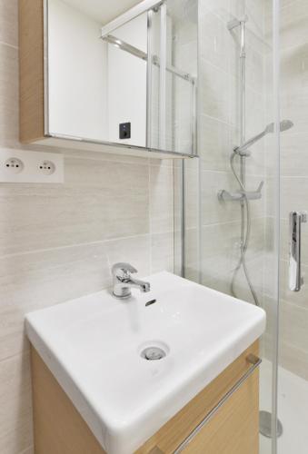 Bilik mandi di Studio au calme proche Gare - 25' Paris centre