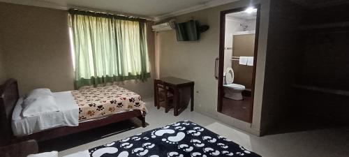 Gallery image of HOSTAL TURISTA 1&2 in Guayaquil