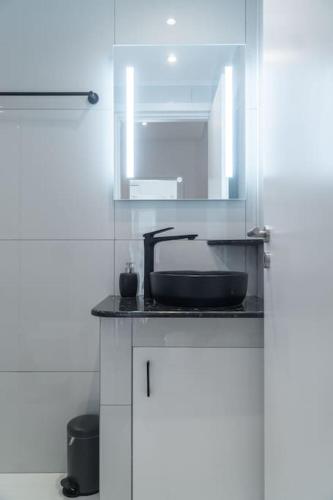 Syntagma square, 55sqm Golden Suite