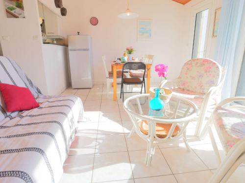 Apartment Port La Roquille-2 by Interhome