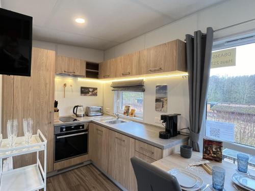 Η κουζίνα ή μικρή κουζίνα στο Holiday Home Tanjas Tiny Haus by Interhome