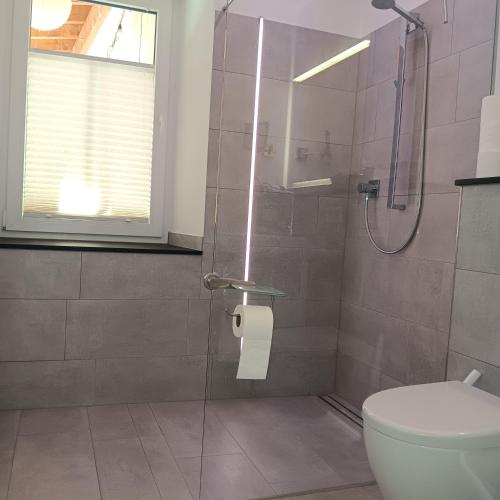 Phòng tắm tại Eifler Brunnenhaus