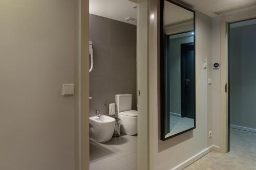 Um banheiro em Hotel Torre Mar