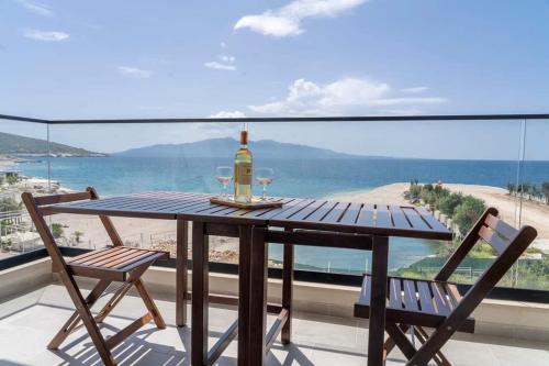 Beachfront Apartments- Horizon Residence