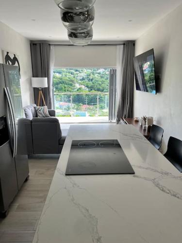 Solaris 2: Peaceful Condo close to Tourist Spots