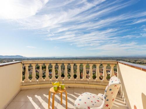 Balkoni atau teres di Villa Golden by Interhome