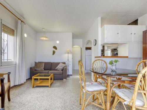 Holiday Home Calima by Interhome