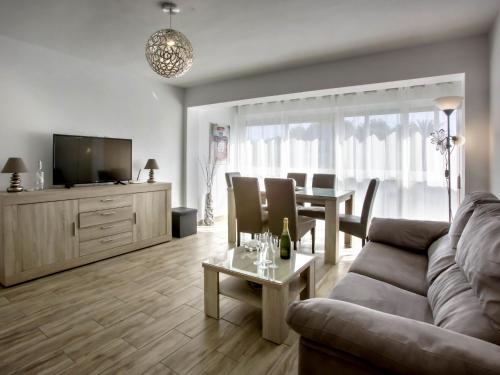 Apartment Gavines by Interhome