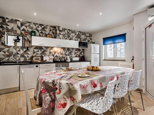Holiday Home Cristal VIP Properties by Interhome
