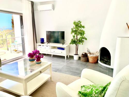 New opening Casa con vistas golf y mar BBQ