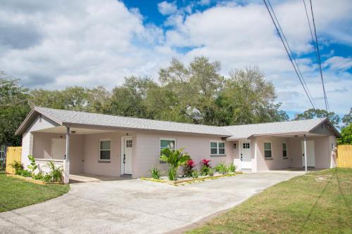 Φωτογραφία από το άλμπουμ του Buchanon Bungalows στο Ορλάντο