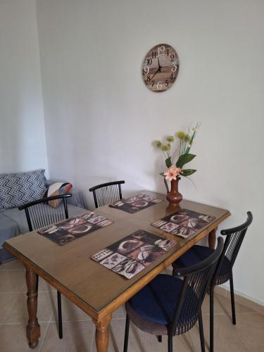 Posedenie v ubytovaní Apartman Fiume