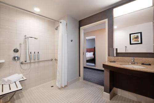 Courtyard by Marriott San Jose North/ Silicon Valley Image