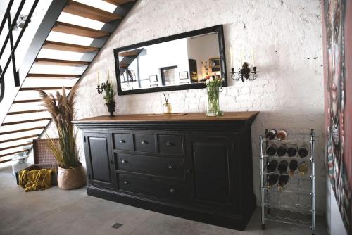 Fotografie z fotogalerie ubytování Beautiful Design 2 BR Loft v destinaci Mertert