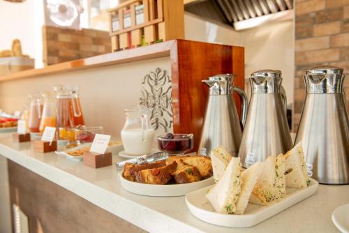 Jídlo v hotelu nebo okolí