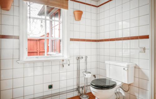 Et bad på 4 Bedroom Stunning Home In Visby
