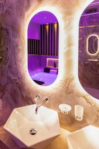 AlbaDea Déco&Jacuzzi photo 38