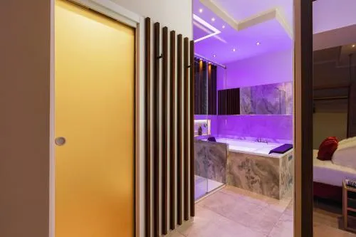 AlbaDea Déco&Jacuzzi photo 41