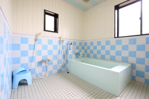 Ένα μπάνιο στο 海辺のスパイスヴィラ　Ｃｏｙａｍａｒｉｓ