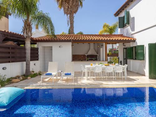 Villa Eftihia 내부 또는 인근 수영장
