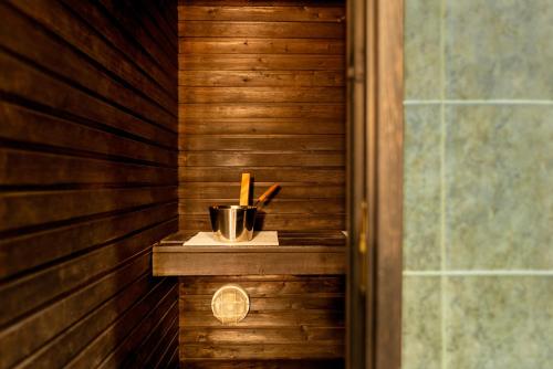 Koupelna v ubytování Metropol Hotel